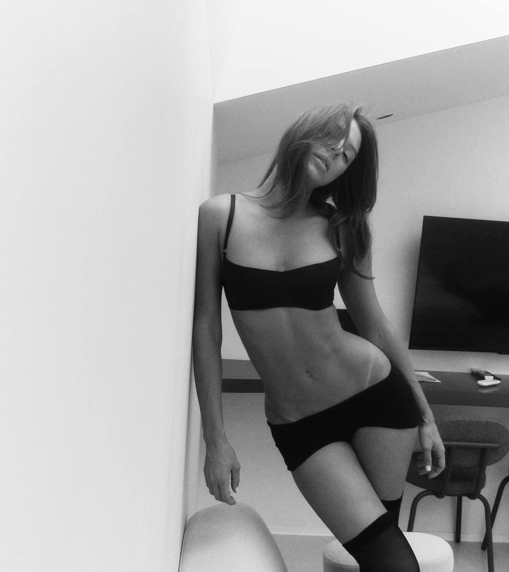 Индивидуалка Ева, доступна для личного знакомства от 6000 руб